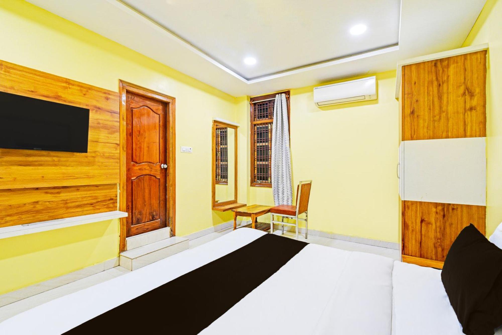 Super Townhouse Mancherial Mancherāl エクステリア 写真